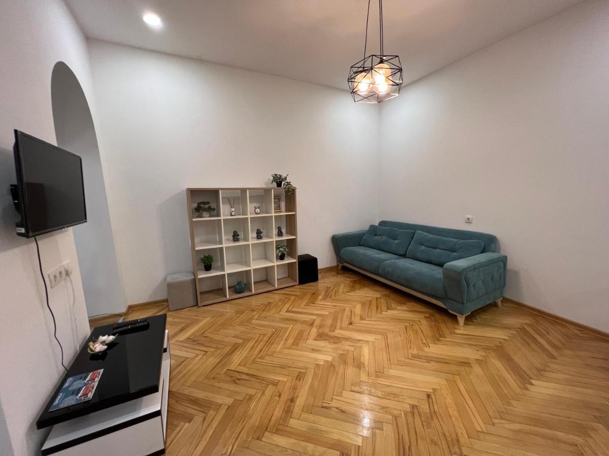 Cosy Apartment In Tbilisi Centre Exterior foto